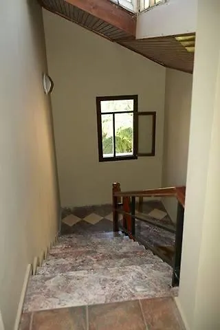 Alis Hotel Kusadasi